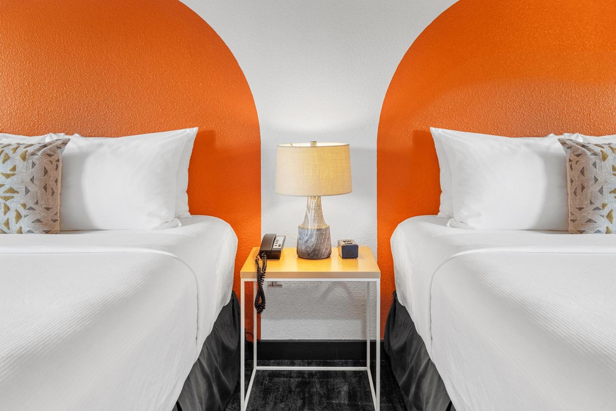 Sandman Hotel Santa Rosa Buitenkant foto
